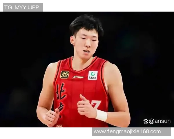 周琦成为首位征战CBA的NBA球员,引发球迷热议 周琦成为首位征战CBA的NBA球员,引发球迷热议